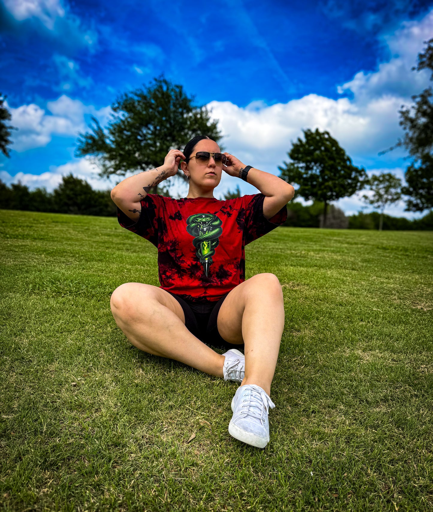 Venom Icon Tie-Dye Tee – Red & Black Unisex